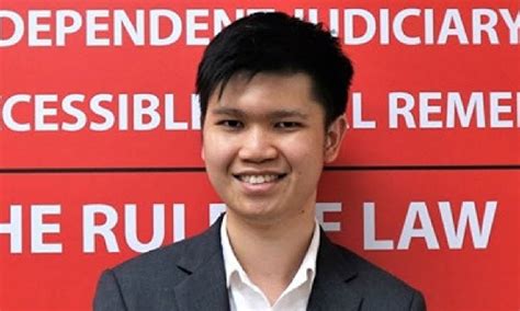 Sebagai ketua negara, baginda mempunyai bidang kuasa yang dipertuan agong merupakan raja berperlembagaan. Darurat : Lepas Jumpa Raja-Raja Melayu Esok, YDP Agong ...
