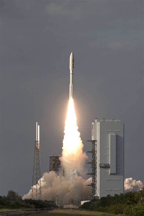 Next Generation Weather Satellite Goes S Lifts Off Weather Satellite