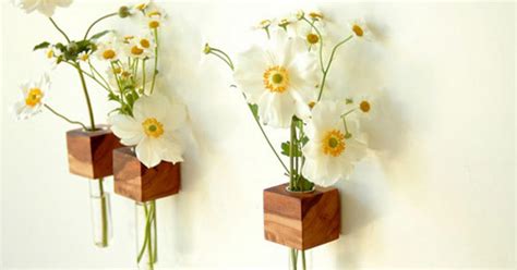 Magnetic Vases Funny How Flowers Do That