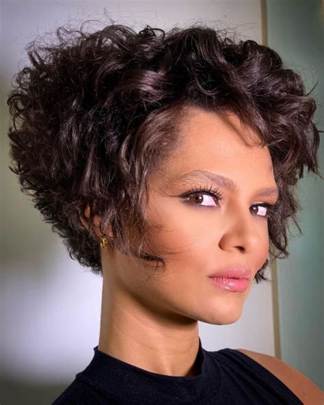 50 Best Haircuts And Hairstyles For Short Curly Hair In 2022 Hair