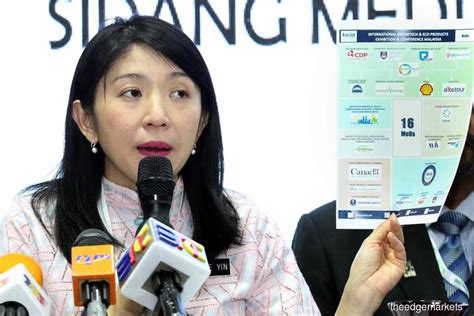 Yeo bee yin uses her political power to improve malaysia's environment, implemented a nationwide ban on the import of plastic waste. IGEM 2019 targets RM2.8b investments — Yeo Bee Yin - IGEM 2019