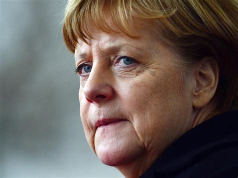 Vielleicht lernen wir bei der nächsten mutante früher. EU-Experten warnen: Angela Merkel ist Ziel aggressiver ...