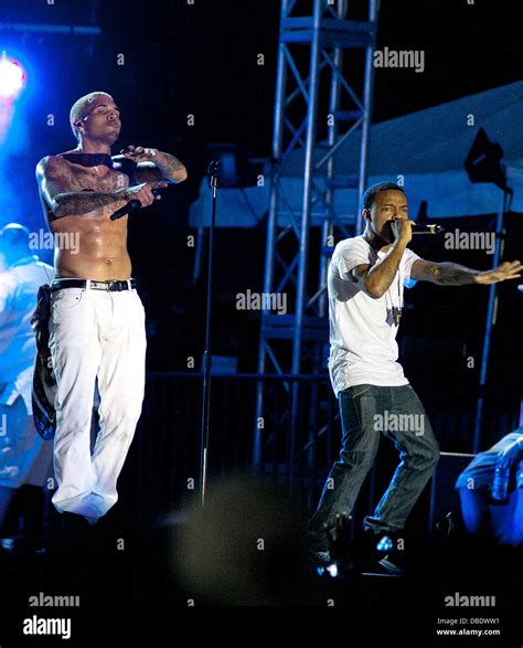 chris brown bow wow perform during springfest best of the best miami 2011at bicentennial park