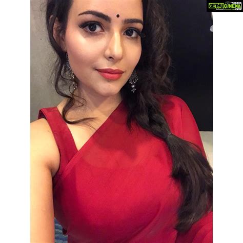 Sei Actress Aanchal Munjal 2018 Latest Hd Images Gethu Cinema