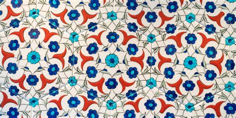 The Story Of Turkeys Iznik Tiles And Where To Find Them Afar