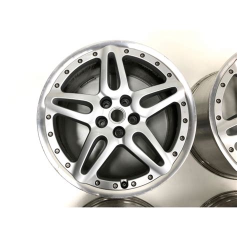 Maybe you would like to learn more about one of these? Ferrari 612 Scaglietti Wheels Rims Set 19 Zoll 199137 199138 | ATD-Sportscars