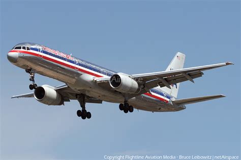 American Airlines Boeing 757 223 N699an Photo 87232 • Netairspace
