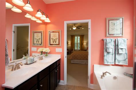 Pin By Shelby Houser On Rooms We Love Bathroom Decor Colors Coral