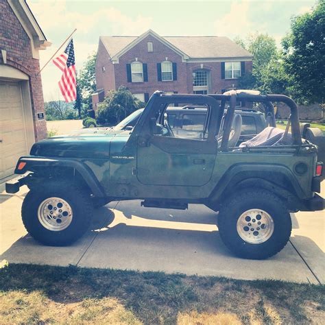 97 Jeep Tj With 4 Lift And 33x1250 Tires Clean Look Jeep Tj