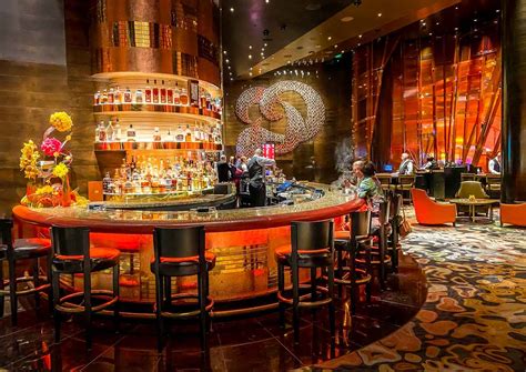 7 Best Bars And Lounges At Aria Las Vegas Take A Look Feelingvegas