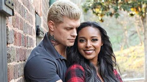 Cody Rhodes To Be A Dad Brandi Rhodes Pregnancy Announced On Aew Dynamite Video Released On