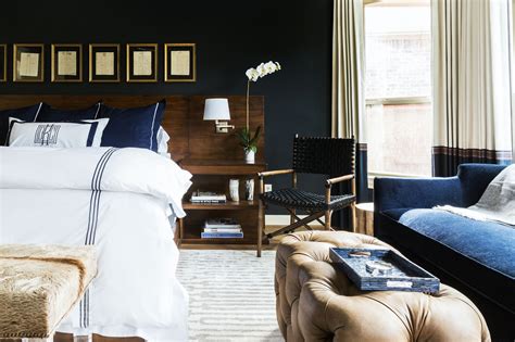 22 Ways To Decorate With Navy Blue In The Bedroom