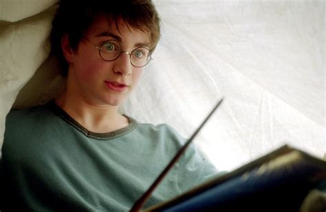 Newt Scamander In Harry Potter And The Prisoner Of Azkaban Popsugar Entertainment