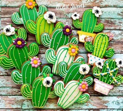 Do You Love Cacti🌵🌵🌵 Sugar Cookies Decorated Flower Cookies Cactus