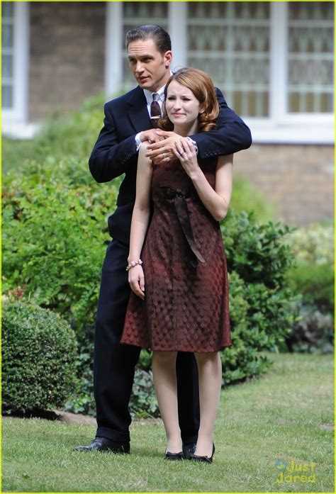 Emily Browning Fights With Tom Hardy In The Rain But They Kiss And Make