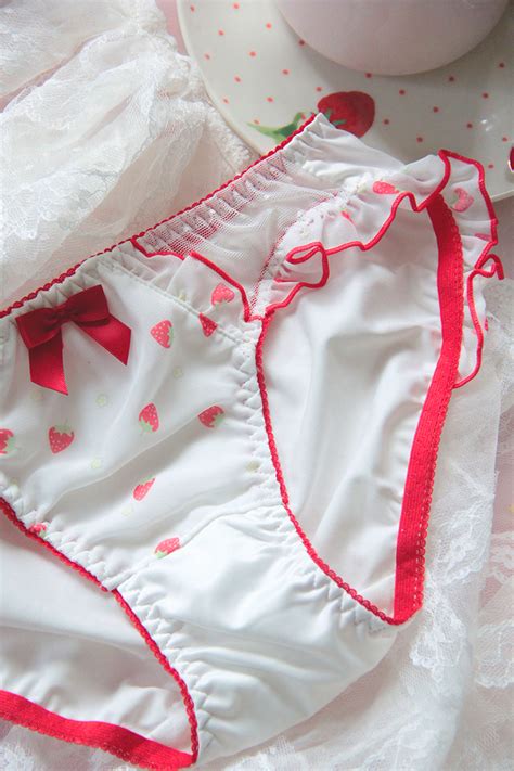 Japan Girl Strawberry Print Bow Knot Panties Student Low Waist