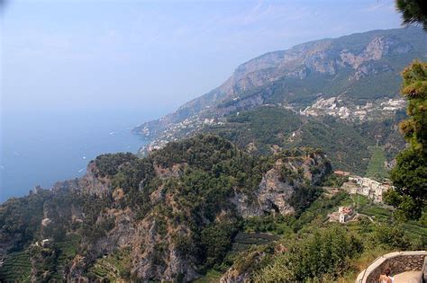 ボード Amalfi Coast のピン
