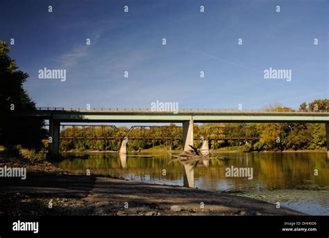 Bridges Over The Wabash River In Autumn West Lafayette Indiana Stock