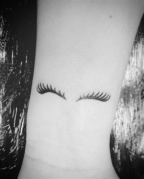 Lashes Tattoo 😍 Tatuaje Pestañas 😍 Eye Lash Tattoo Tattoos Beauty