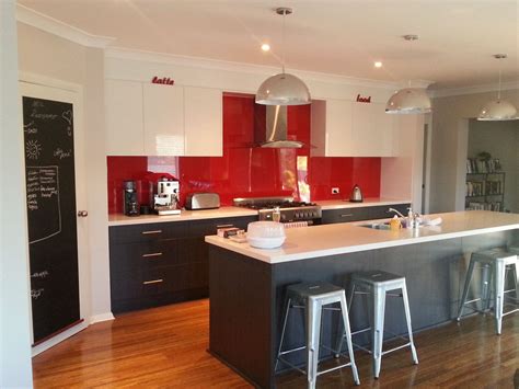 Red kitchen splashback | Red kitchen decor, Kitchen design, White