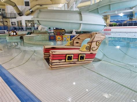 Tenterden Leisure Centre Swimming Pool Reopens