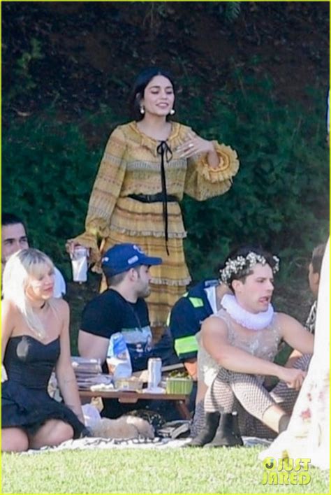 Vanessa Hudgens Attends A Costume Party In The Park Photo Vanessa Hudgens Pictures