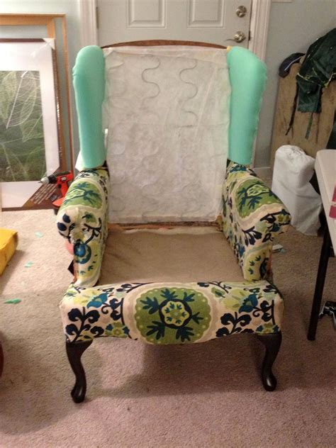 There is a correct order to follow when removing a chairs fabric. make bake and love: Re-Upholstering a Wing Back Chair ...