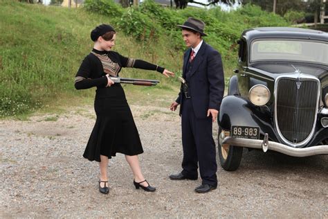 Review Bonnie And Clyde Looks Great But Its History Is Way Off