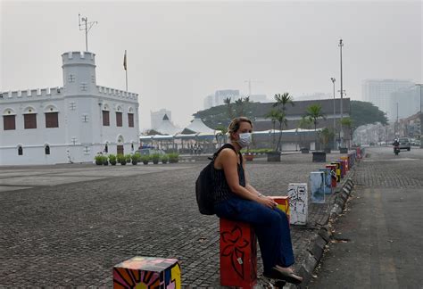 Udara yang tercemar boleh mendatangkan penyakit dan ketidakselesaan kepada manusia. Indonesia perlu buktikan syarikat dari Malaysia punca ...