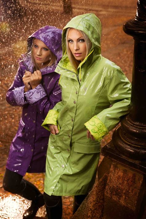 Ösregn Womens Shiny Raincoat | Walk The Storm | Rain jacket women, Raincoat, Rainwear girl