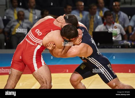 Intense Wrestling Competition Hi Res Stock Photography And Images Alamy