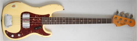 Fender Custom Shop 1964 L Series Precision Bass Heavy Relic Aged Vintage White