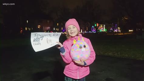 Betsy Klings Daughter Violet Has Your Christmas Weather Forecast