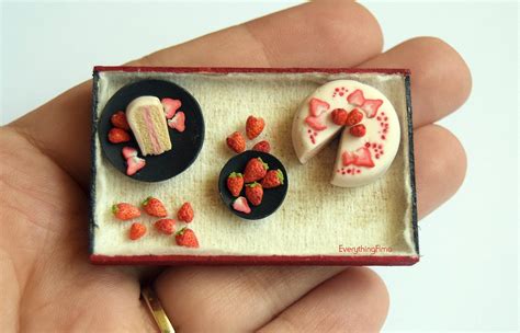Miniature Strawberry Tutorial Polymer Clay Youtube Polymer Clay