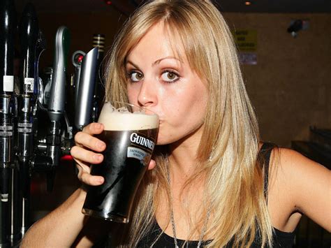 Wallpaper Id 1718710 1080p Guinness Women Beers Free Download