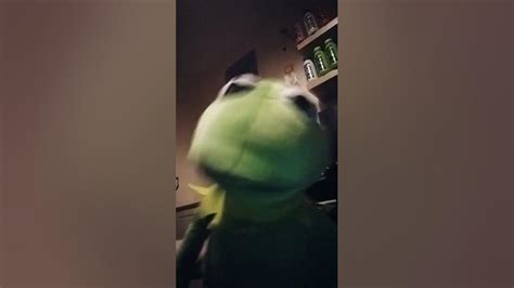 Kermit Rap Battle Funny Kermitthefrog Meme Gun Comedy Jokes Frog