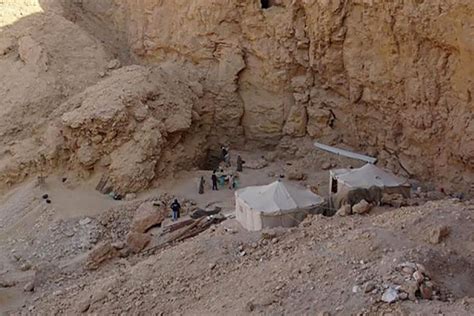 egypt says ancient royal tomb unearthed in luxor the globe and mail