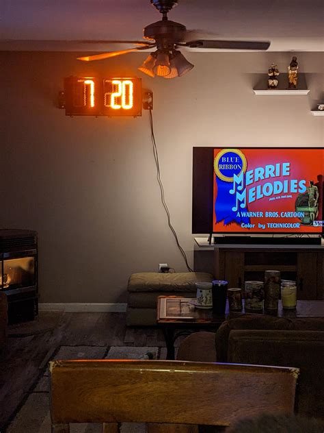 Turned a pedestrian countdown timer LED into a clock : r/trafficsignals