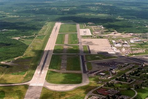 10 best small airports in the U.S. [Readers' Choice] - USA TODAY 10Best