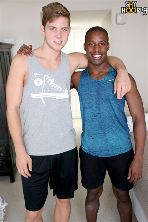 Tyler Smith And Brady Corbin Gayhoopla Gaymobilefr