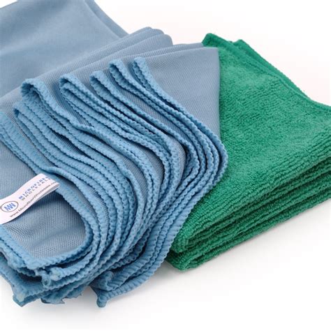 Cleaning is an essential task for every home, whether a house or an office all places need to be neat and clean. Microfiber Glass Cleaning Cloths - 8 Pack | Lint Free ...