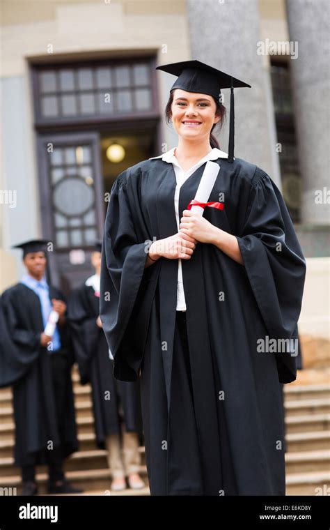 Graduation Stockfotos Und Bilder Kaufen Alamy