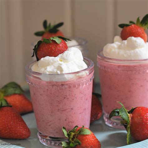 Strawberry Mousse Recipe For Two Recipe Mousse Recipes Strawberry Mousse Recipe Strawberry