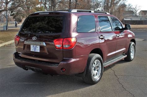 2009 Toyota Sequoia Photos