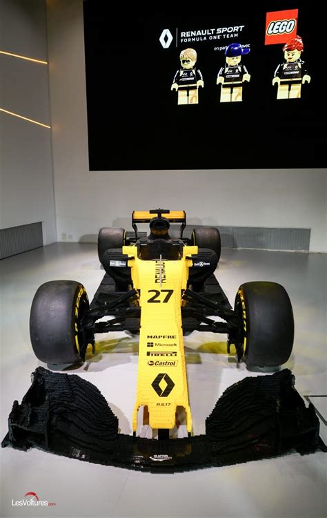 F1 Renault Sport Dévoile Une Rs17 En Lego Vidéo Les Voitures