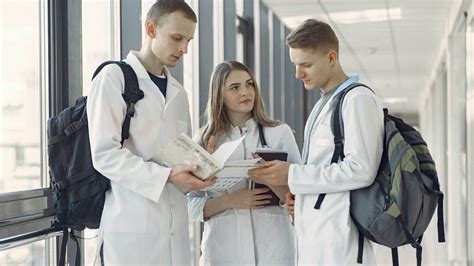 What Are The Major Skills Of A Doctor 7 Examples Medlink Students Blog