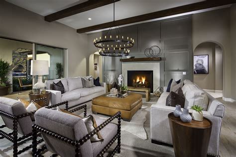 A Modern Ranch Style Living Room For The Ultimate Host Striking Light