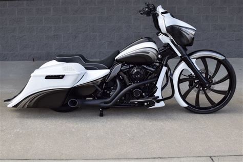 Harley Bagger Street Glide Custom By The Bike Exchange