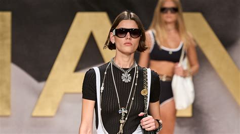 Chanel Spring Ready To Wear Fashion Show Vogue