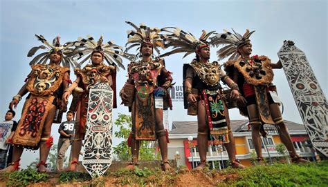 Mengenal Sejarah Dan Budaya Suku Dayak Di Kalimantan Tengah Wandering